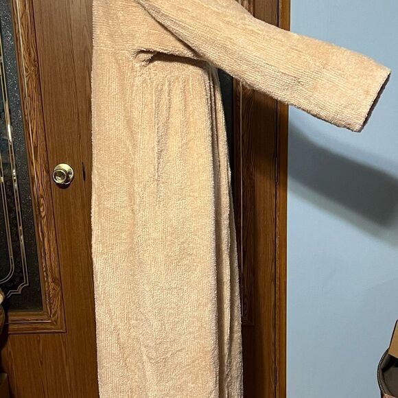 Vintage Stan Herman House Coat - Picture 4 of 7